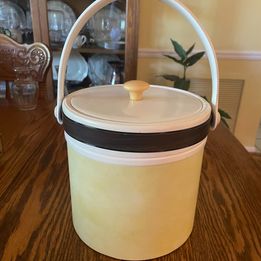 Vintage 1970's Ice Bucket - Yellow and White